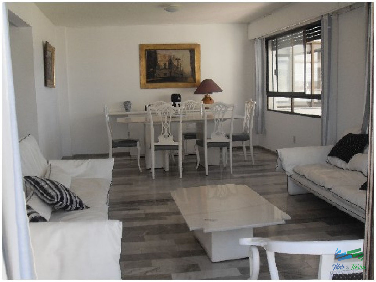 Apartamento ID.408 - Apartamento en Brava, 3 dormitorios *