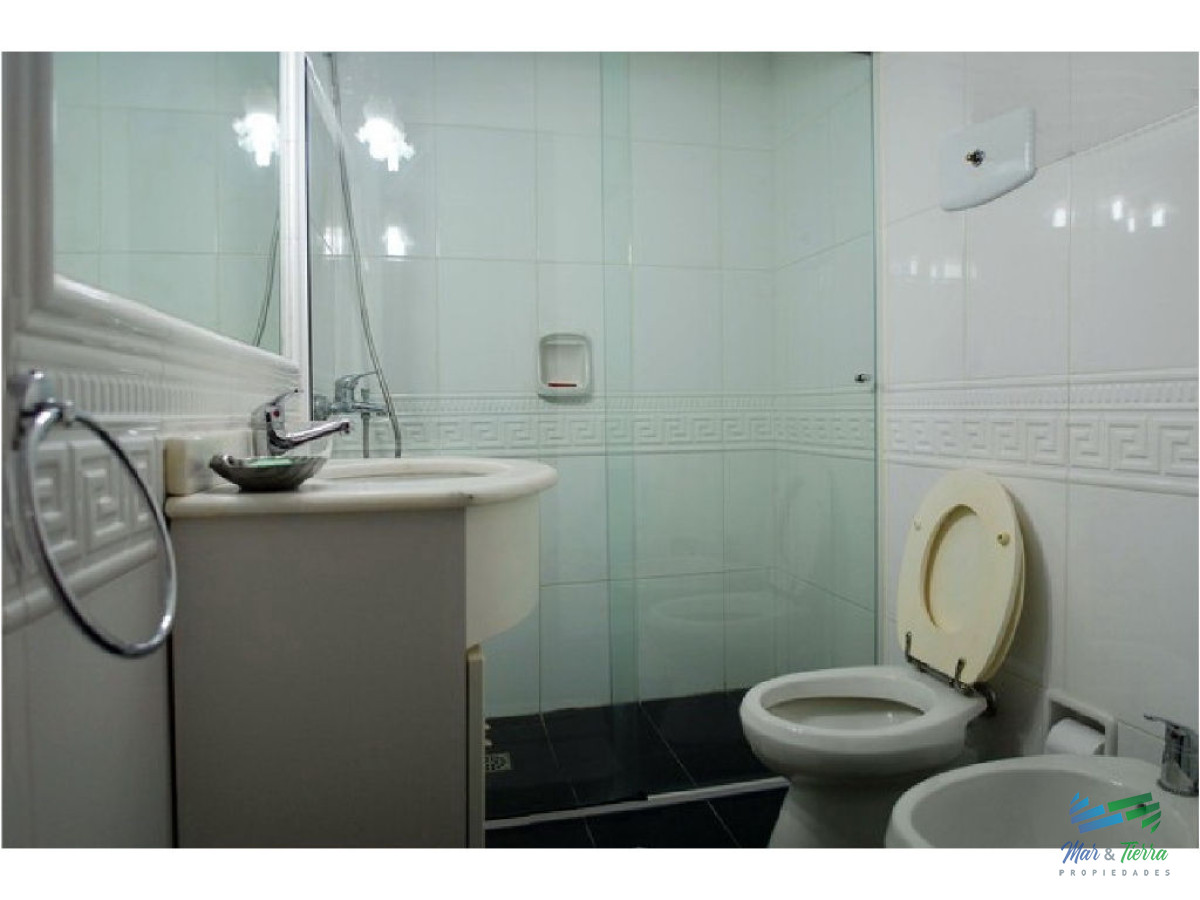 Apartamento ID.440 - Vendo apartamento 1 dormitorio frente al mar, con excelente vista a playa brava, Punta del Este.