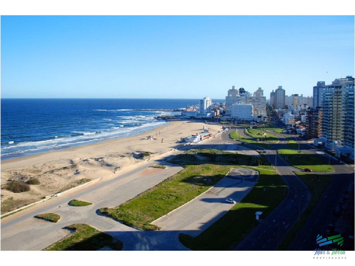 Apartamento ID.440 - Vendo apartamento 1 dormitorio frente al mar, con excelente vista a playa brava, Punta del Este.