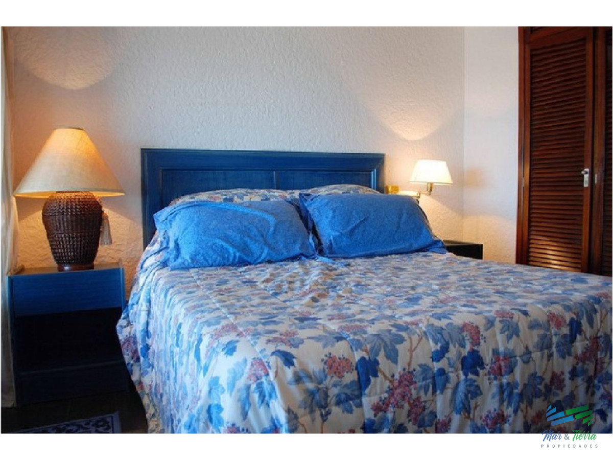 Apartamento ID.440 - Vendo apartamento 1 dormitorio frente al mar, con excelente vista a playa brava, Punta del Este.