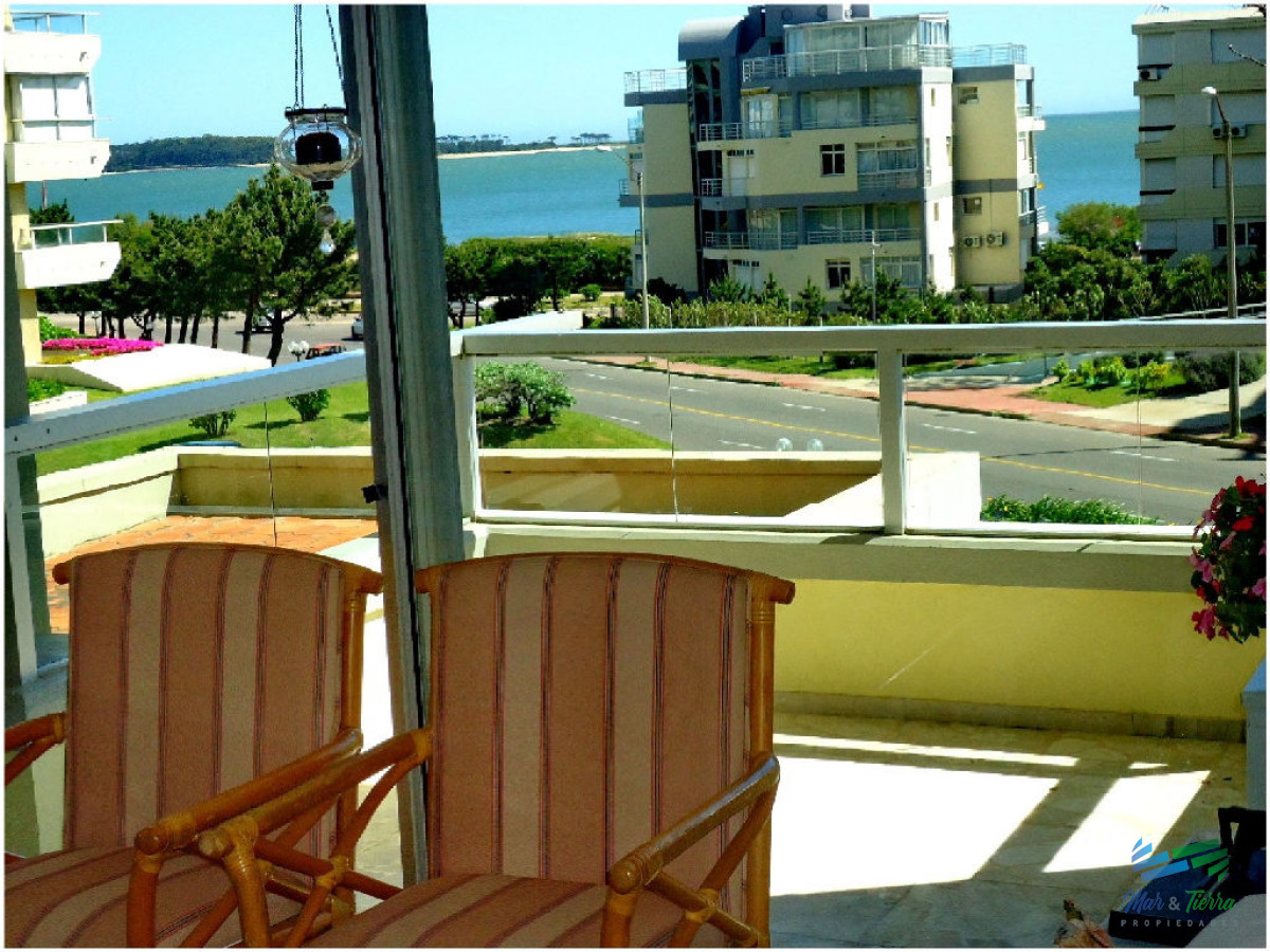 Apartamento ID.502 - Apartamento en Mansa, 3 dormitorios *