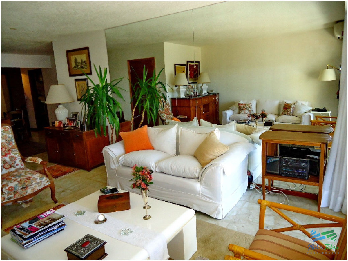 Apartamento ID.502 - Apartamento en Mansa, 3 dormitorios *