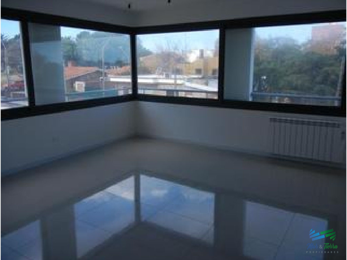 Apartamento ID.505 - Apartamento en Maldonado, 3 dormitorios *