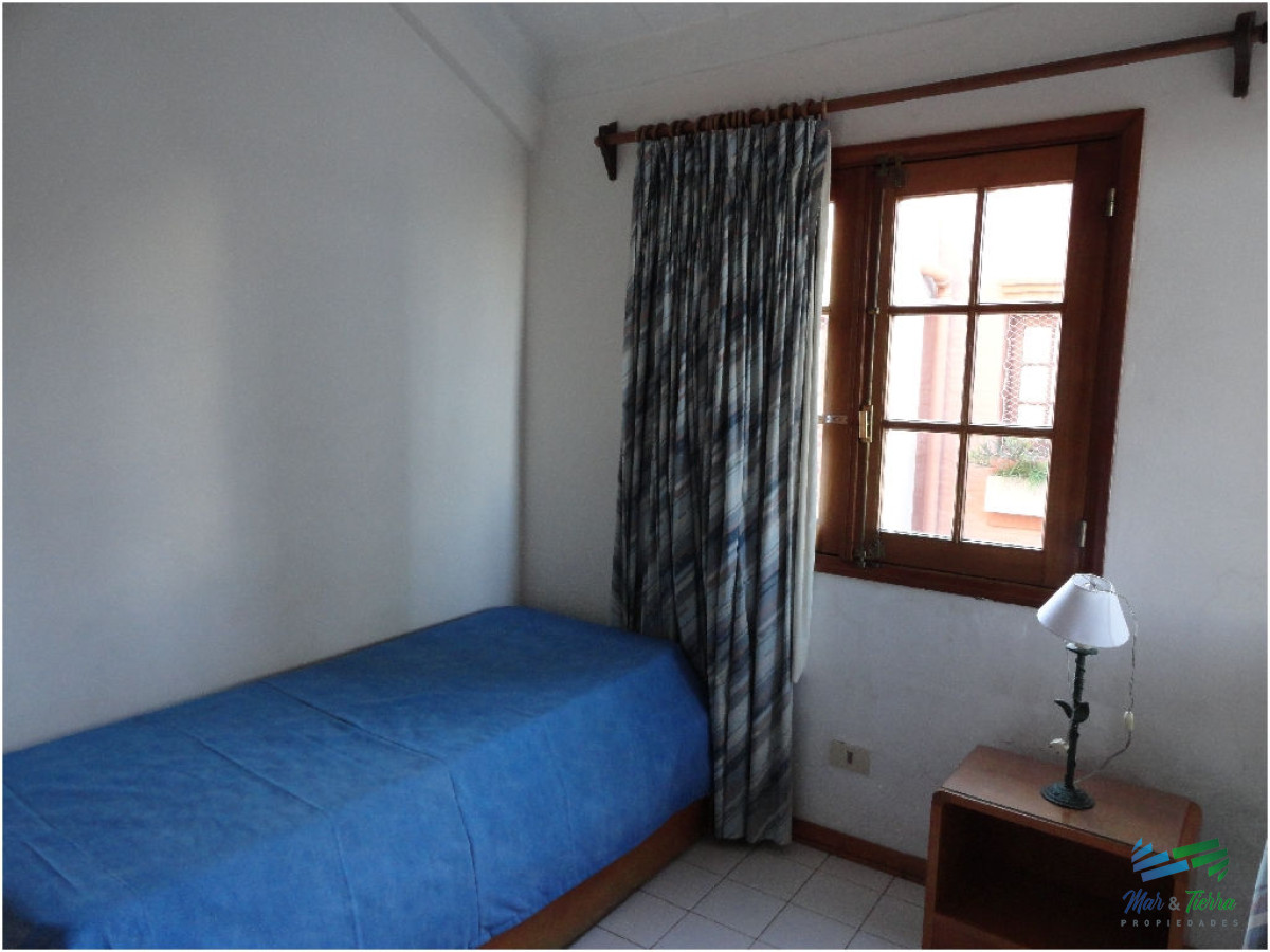 Apartamento ID.514 - Muy lindo apartamento , en el corazón de la Península a 1 cuadra de Av. Gorlero. 