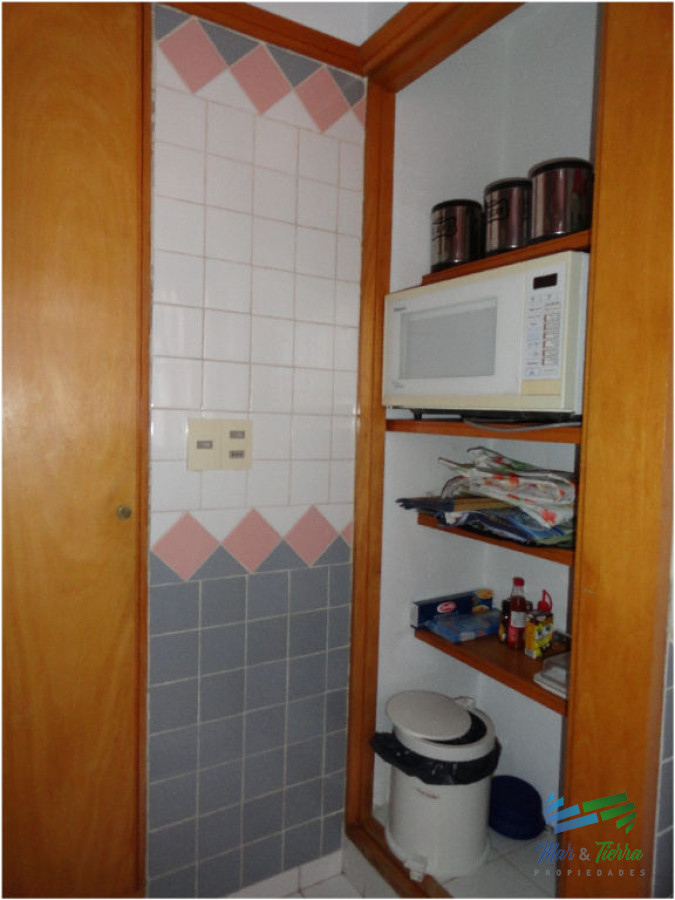 Apartamento ID.514 - Muy lindo apartamento , en el corazón de la Península a 1 cuadra de Av. Gorlero. 