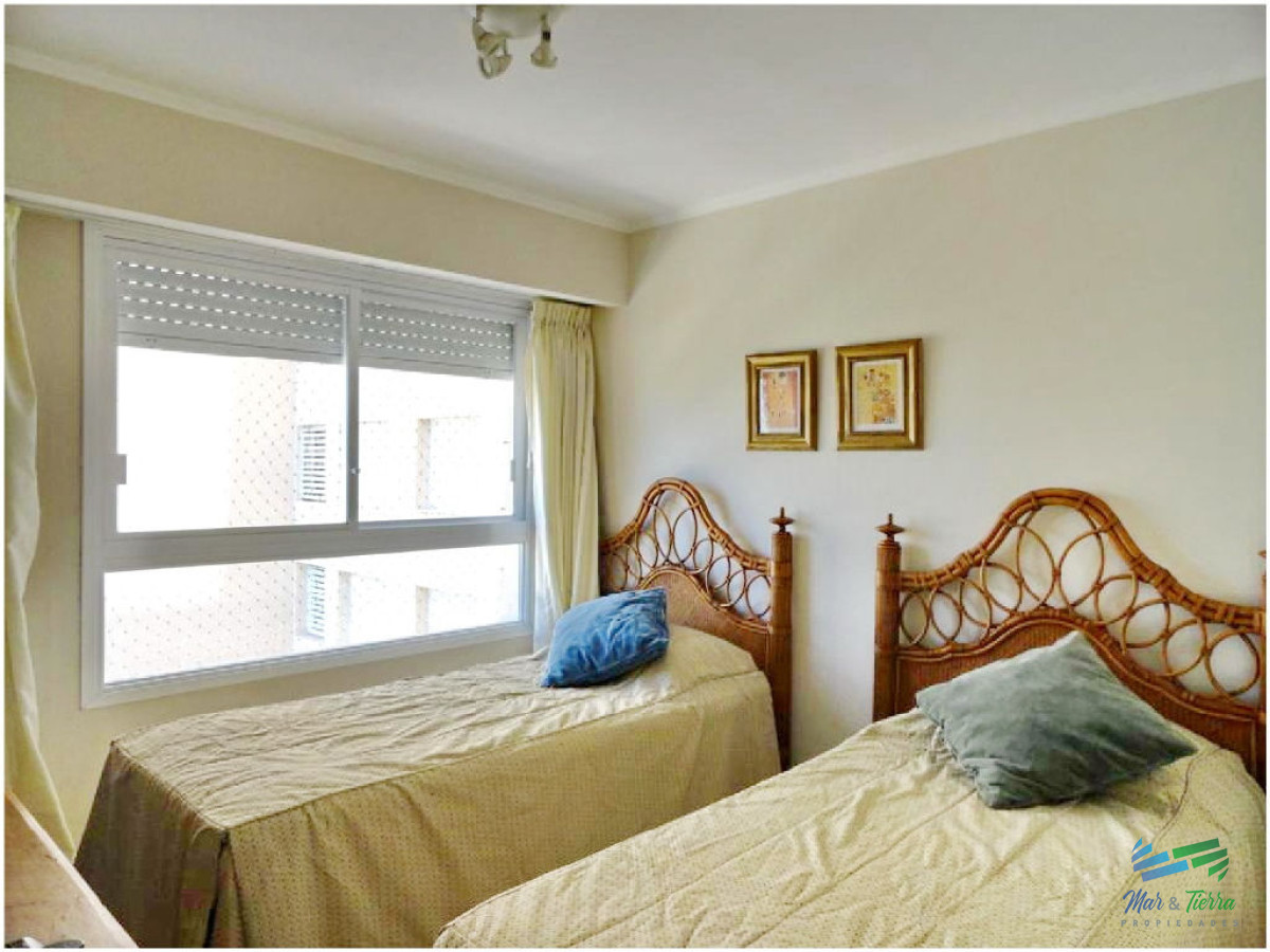 Apartamento ID.51 - Apartamento en Alquiler y Venta, playa mansa- Punta del Este 