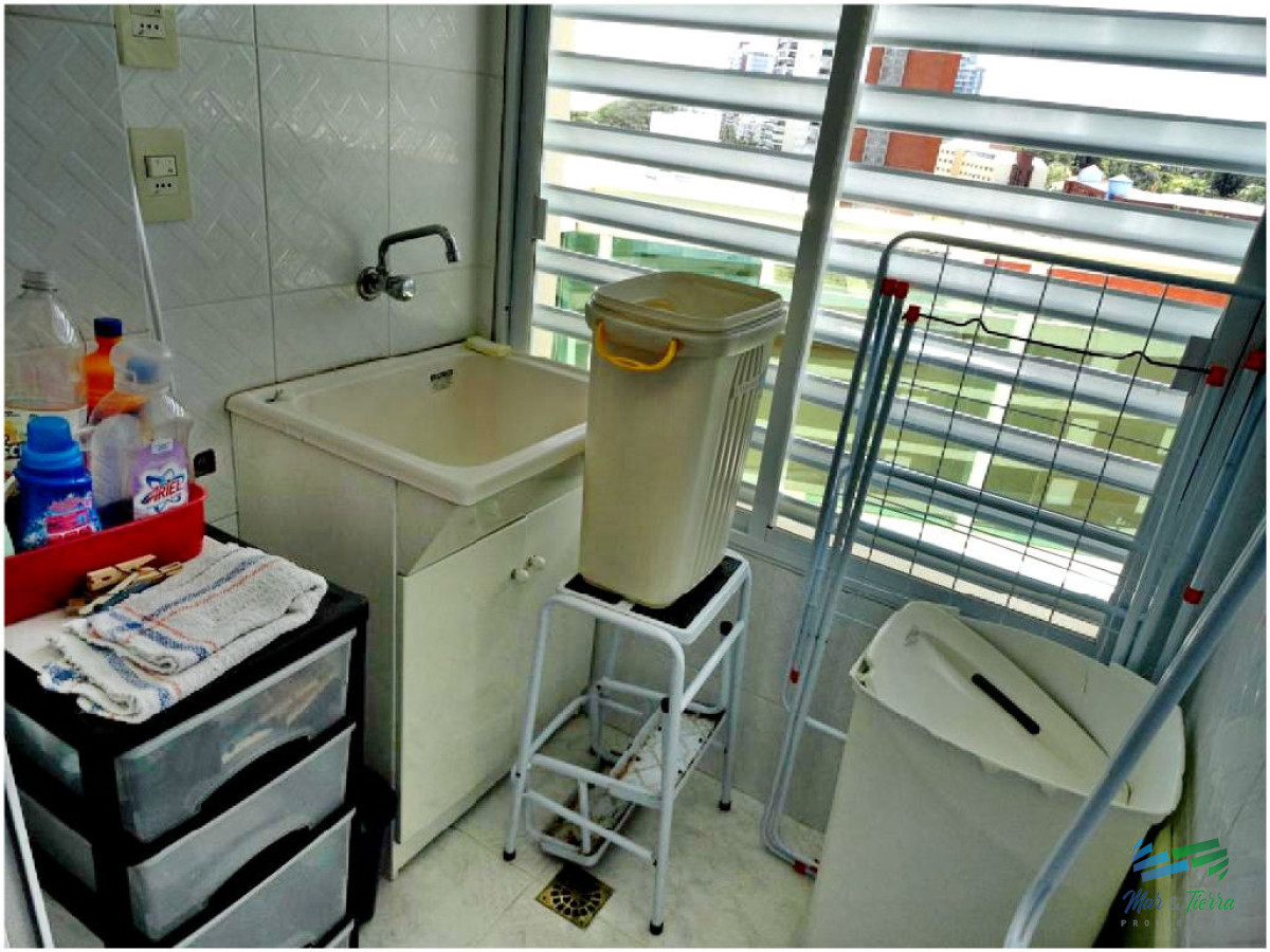 Apartamento ID.51 - Apartamento en Alquiler y Venta, playa mansa- Punta del Este 
