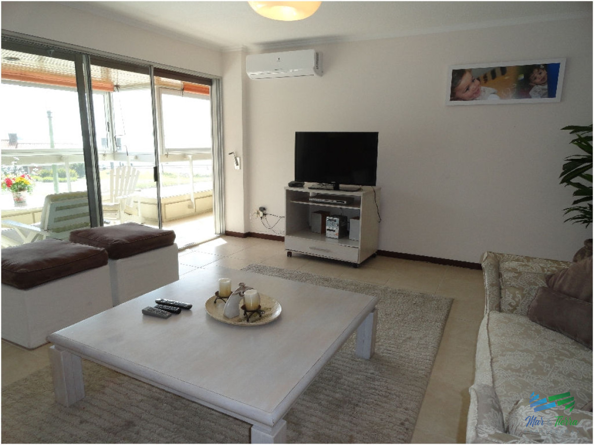 Apartamento ID.538 - Apartamento en Mansa, 3 dormitorios *