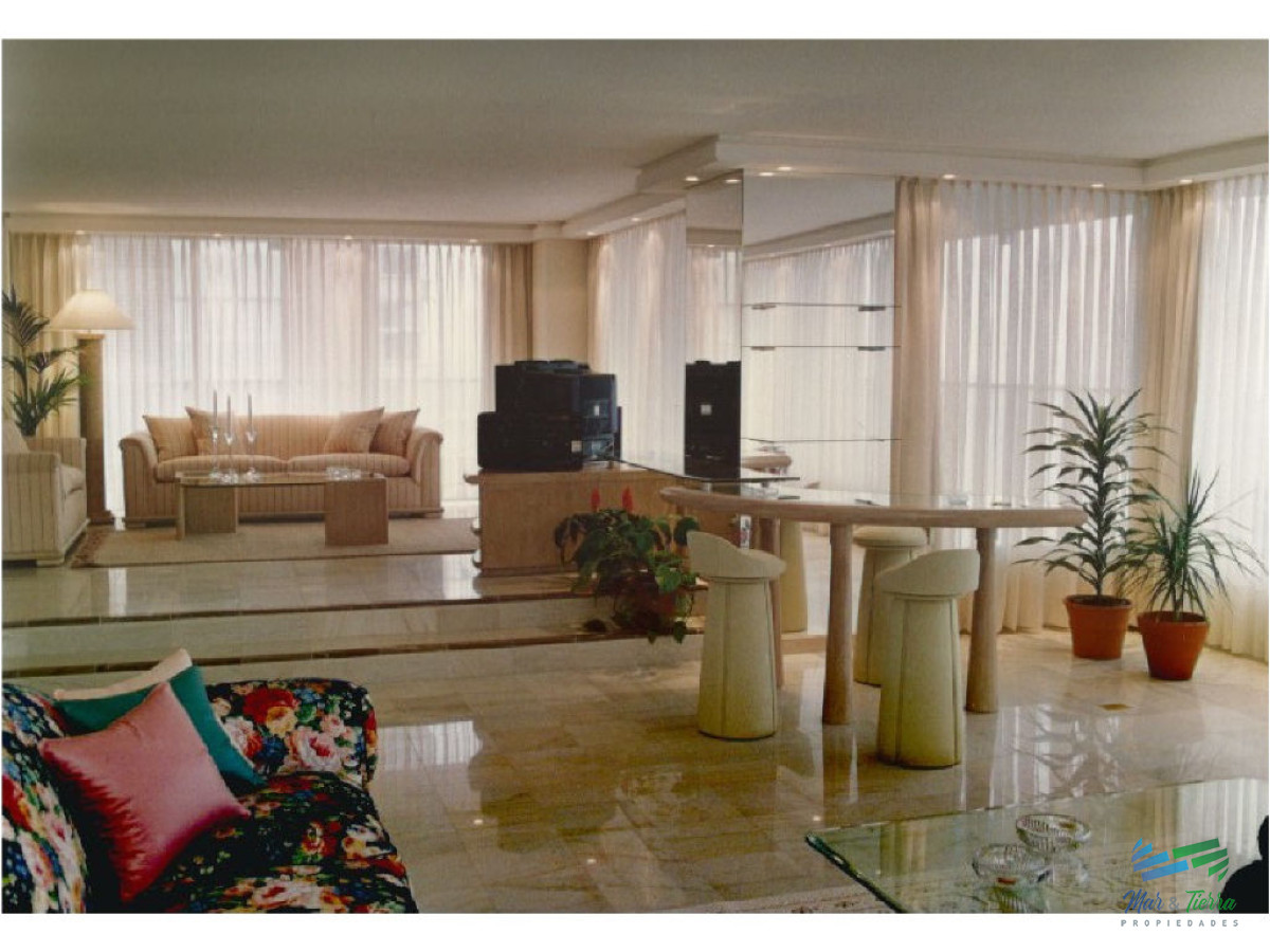 Apartamento ID.579 - Apartamento en Mansa, 3 dormitorios *