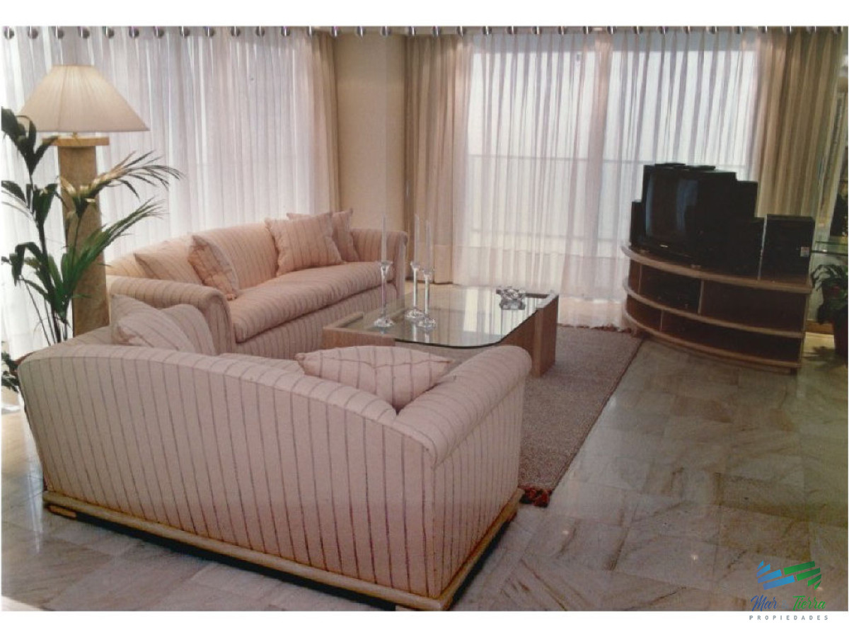 Apartamento ID.579 - Apartamento en Mansa, 3 dormitorios *
