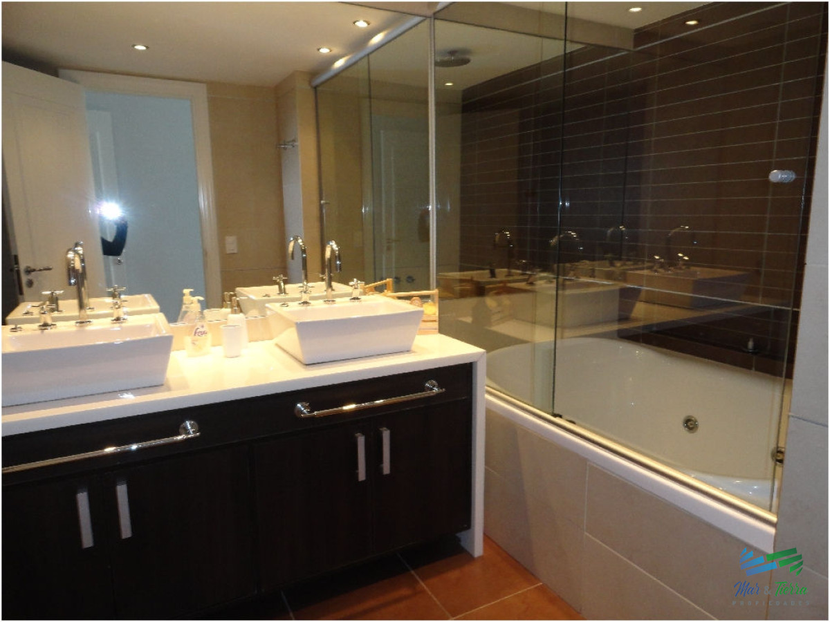 Apartamento ID.583 - Apartamento en Brava, 3 dormitorios *