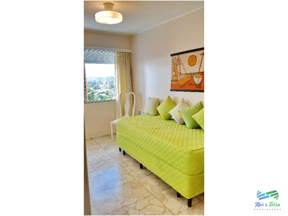 Apartamento ID.605 - Apartamento en venta y alquiler, primera línea sobre playa mansa.
