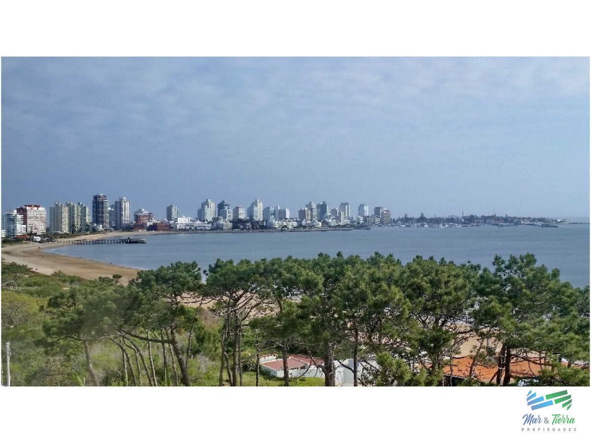 Apartamento ID.605 - Apartamento en venta y alquiler, primera línea sobre playa mansa.