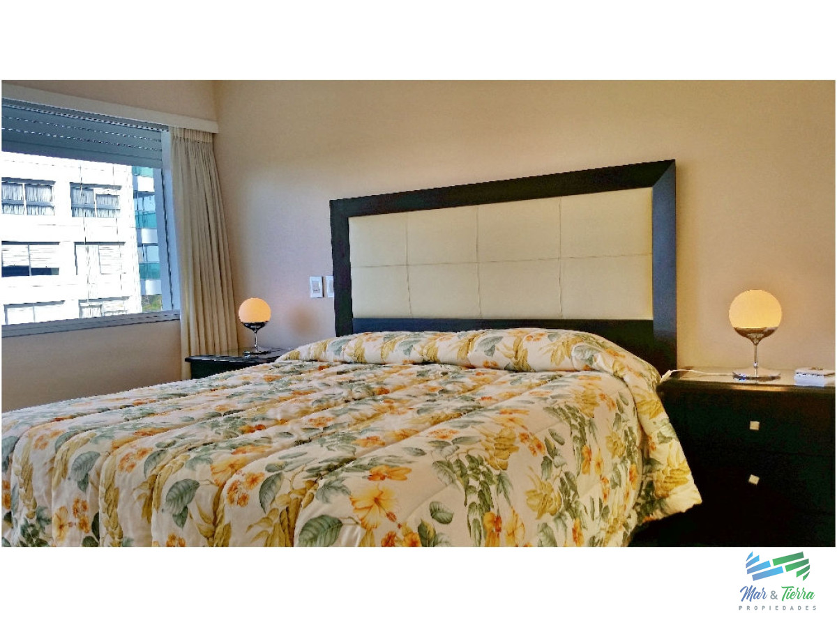 Apartamento ID.605 - Apartamento en venta y alquiler, primera línea sobre playa mansa.