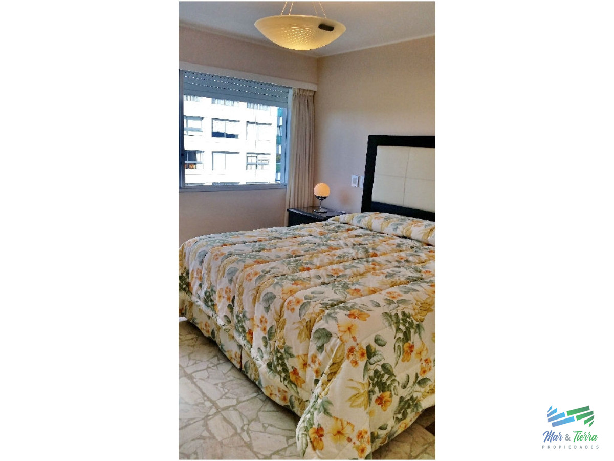 Apartamento ID.605 - Apartamento en venta y alquiler, primera línea sobre playa mansa.