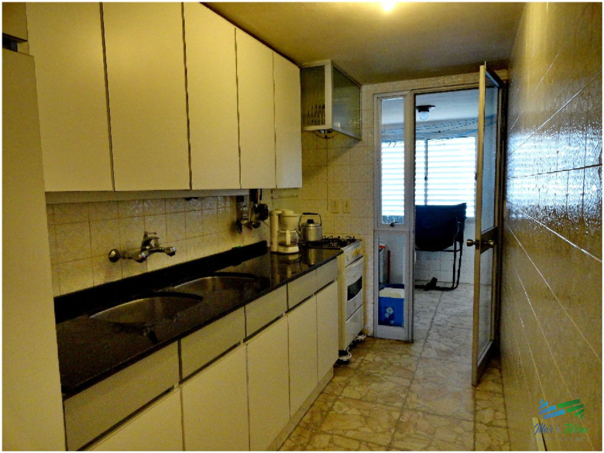 Apartamento ID.607 - Apartamento súper amplio y cómodo , con espectacular vista, en primera línea sobre Rambla de playa Mansa.