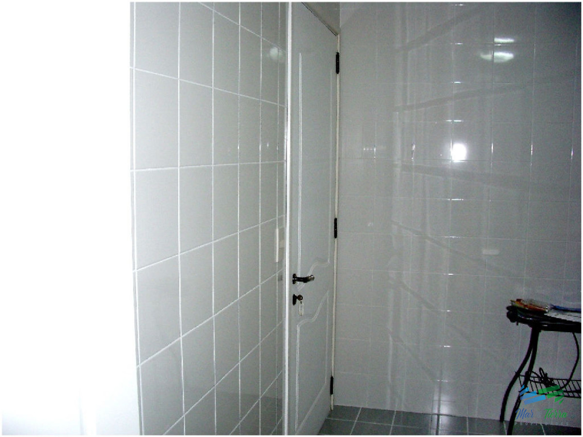 Apartamento ID.608 -  Piso alto con espectacular vista al mar!!!