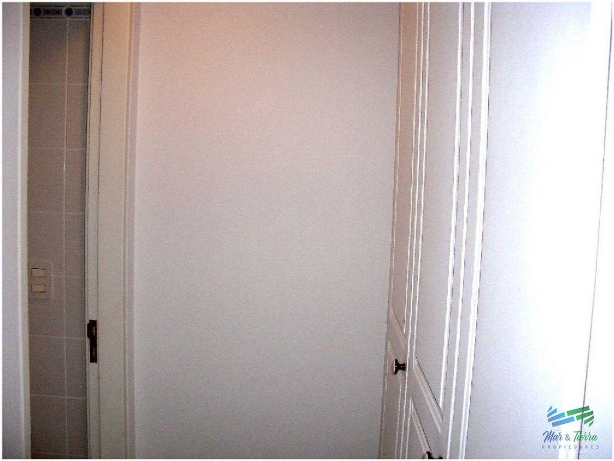 Apartamento ID.608 -  Piso alto con espectacular vista al mar!!!