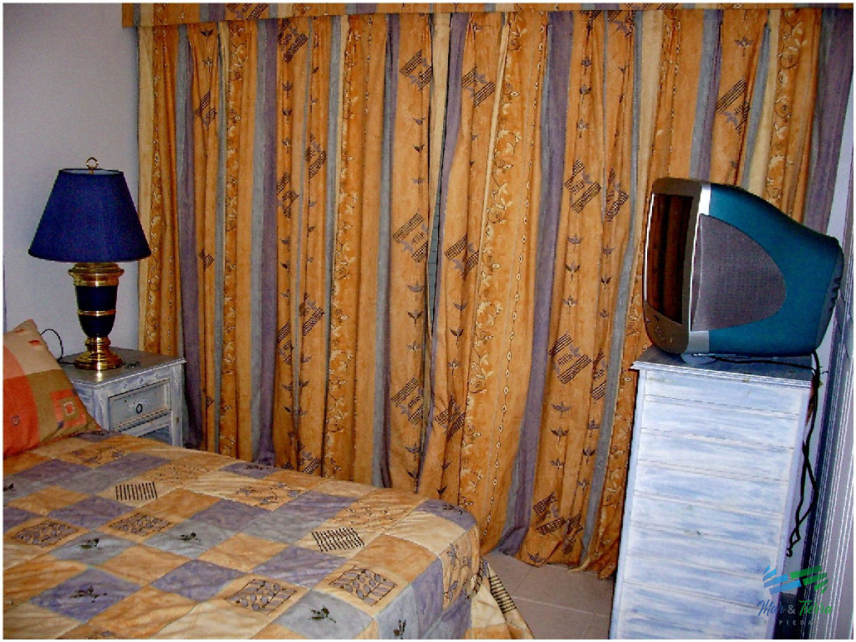 Apartamento ID.608 -  Piso alto con espectacular vista al mar!!!