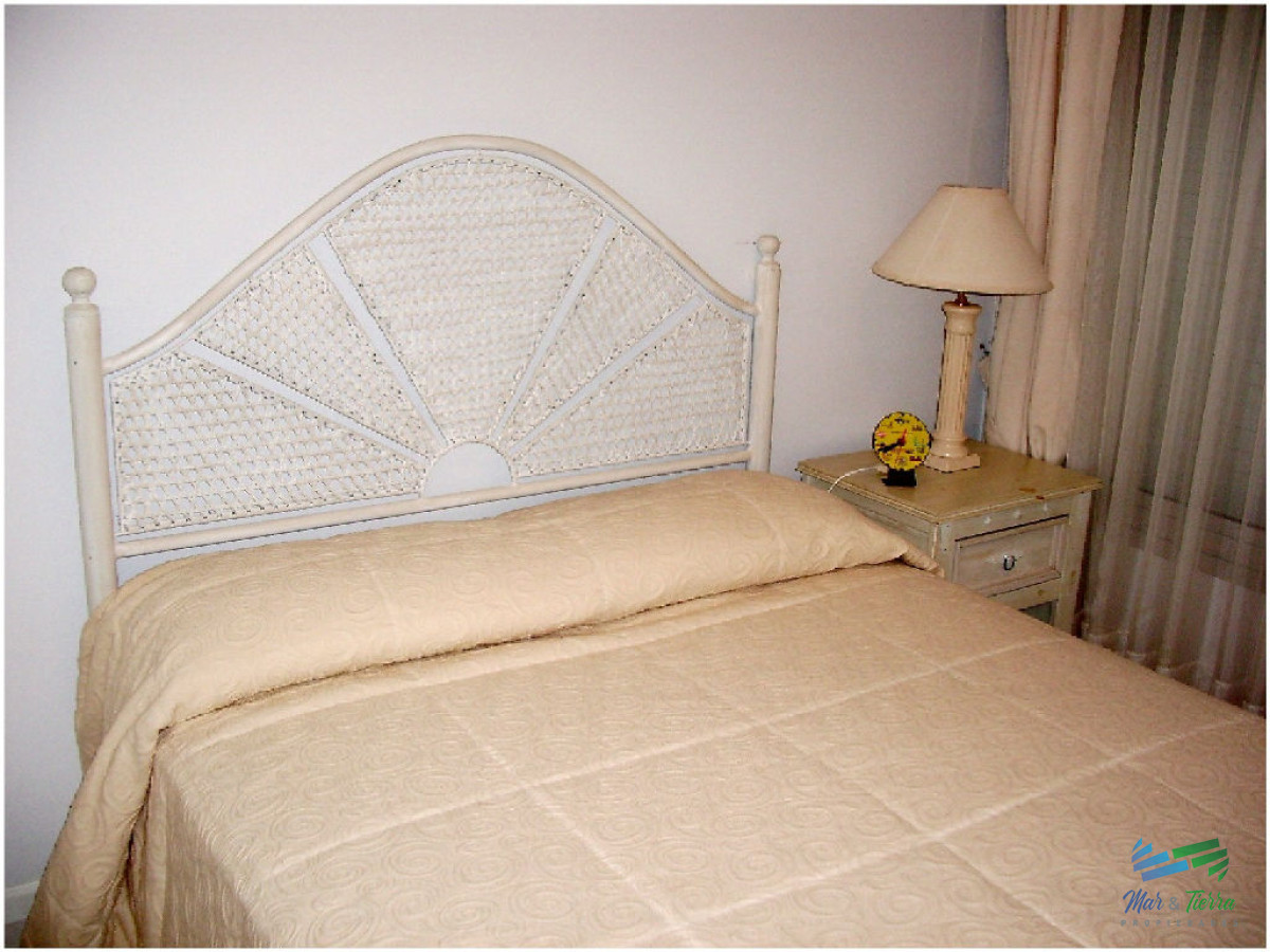 Apartamento ID.608 -  Piso alto con espectacular vista al mar!!!