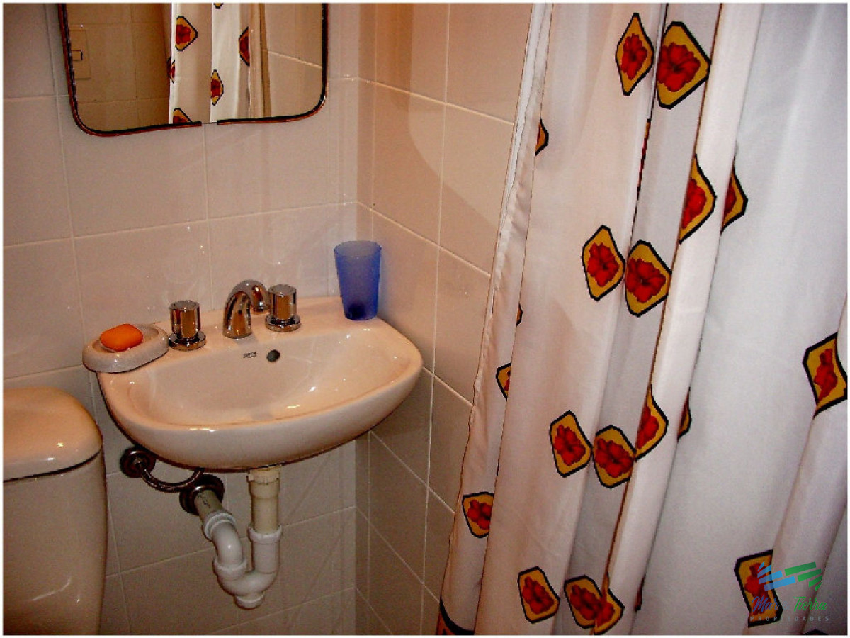 Apartamento ID.608 -  Piso alto con espectacular vista al mar!!!