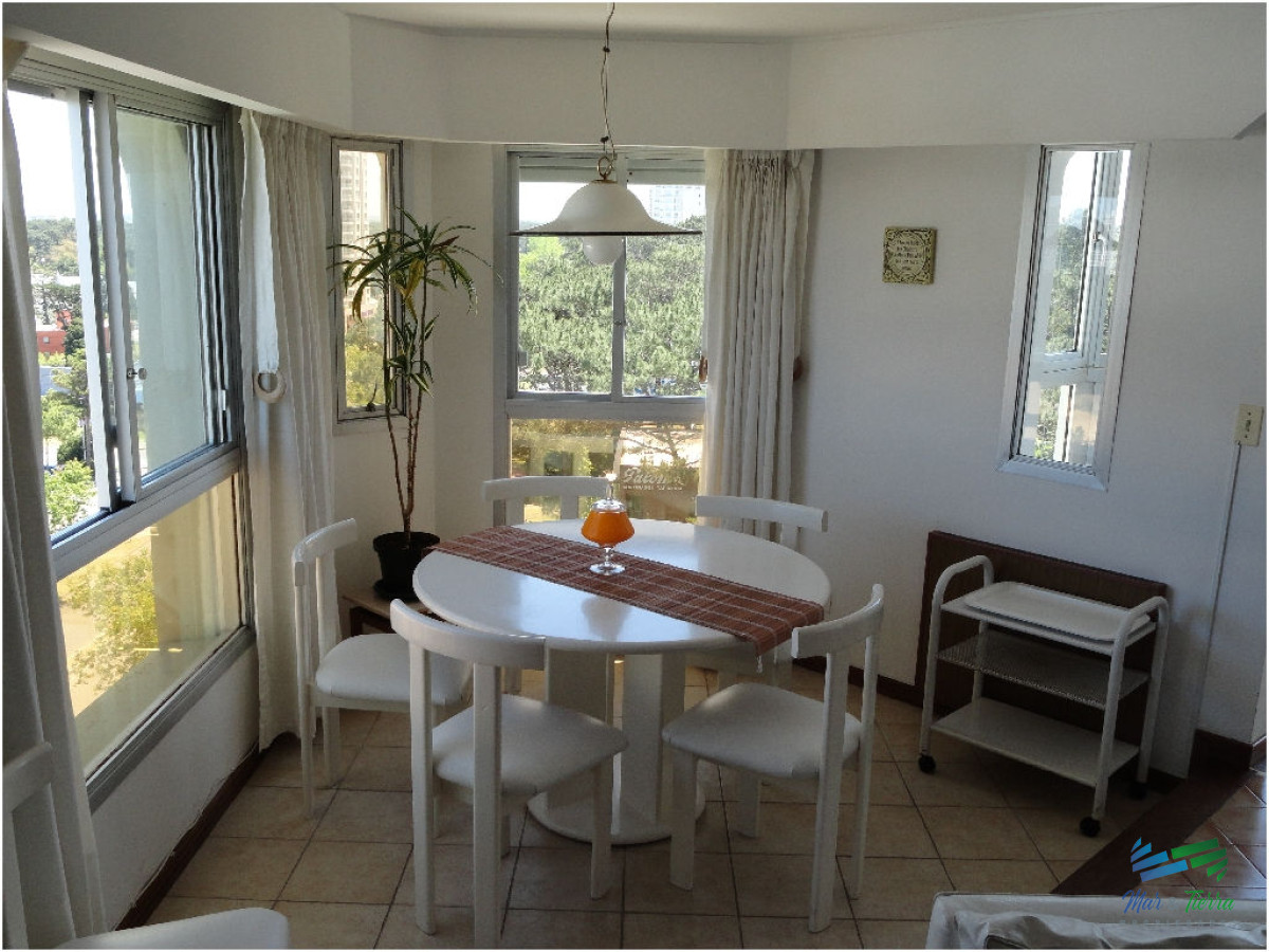 Apartamento ID.615 - Apartamento en Roosevelt, 2 dormitorios *