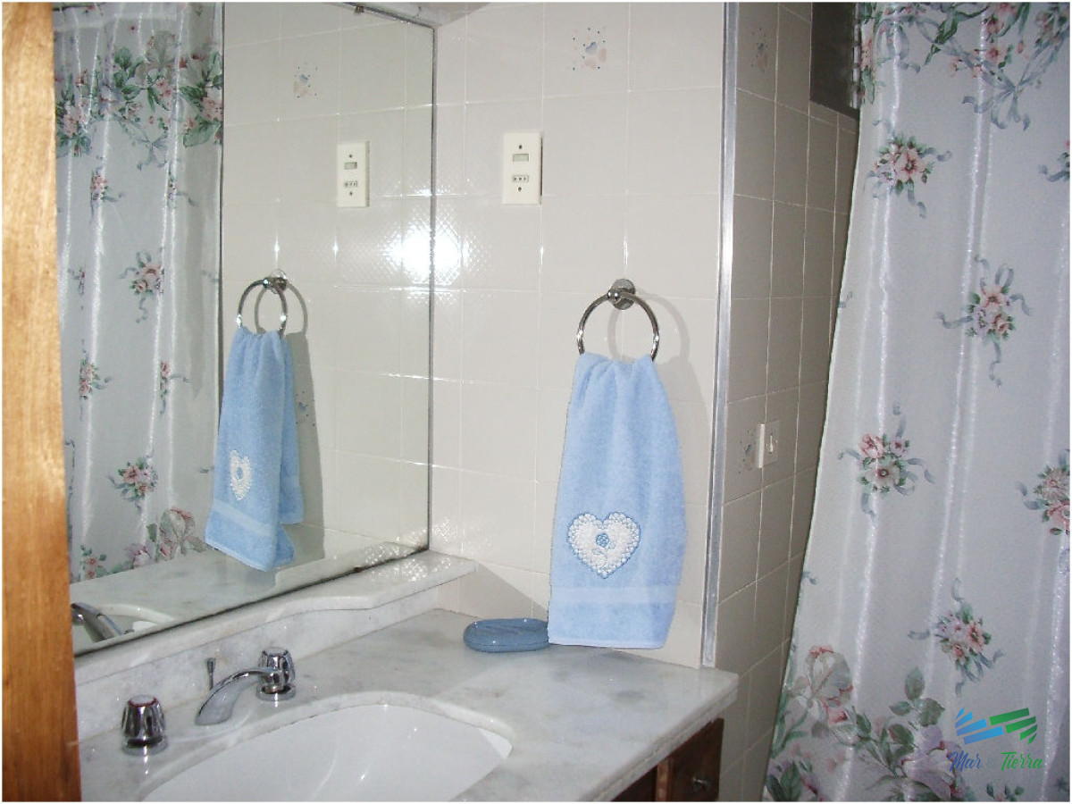 Apartamento ID.62 - Apartamento en piso alto, torre tradicional en Punta del Este (Península)