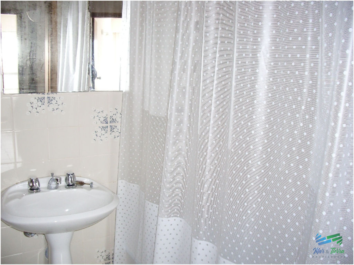 Apartamento ID.62 - Apartamento en piso alto, torre tradicional en Punta del Este (Península)