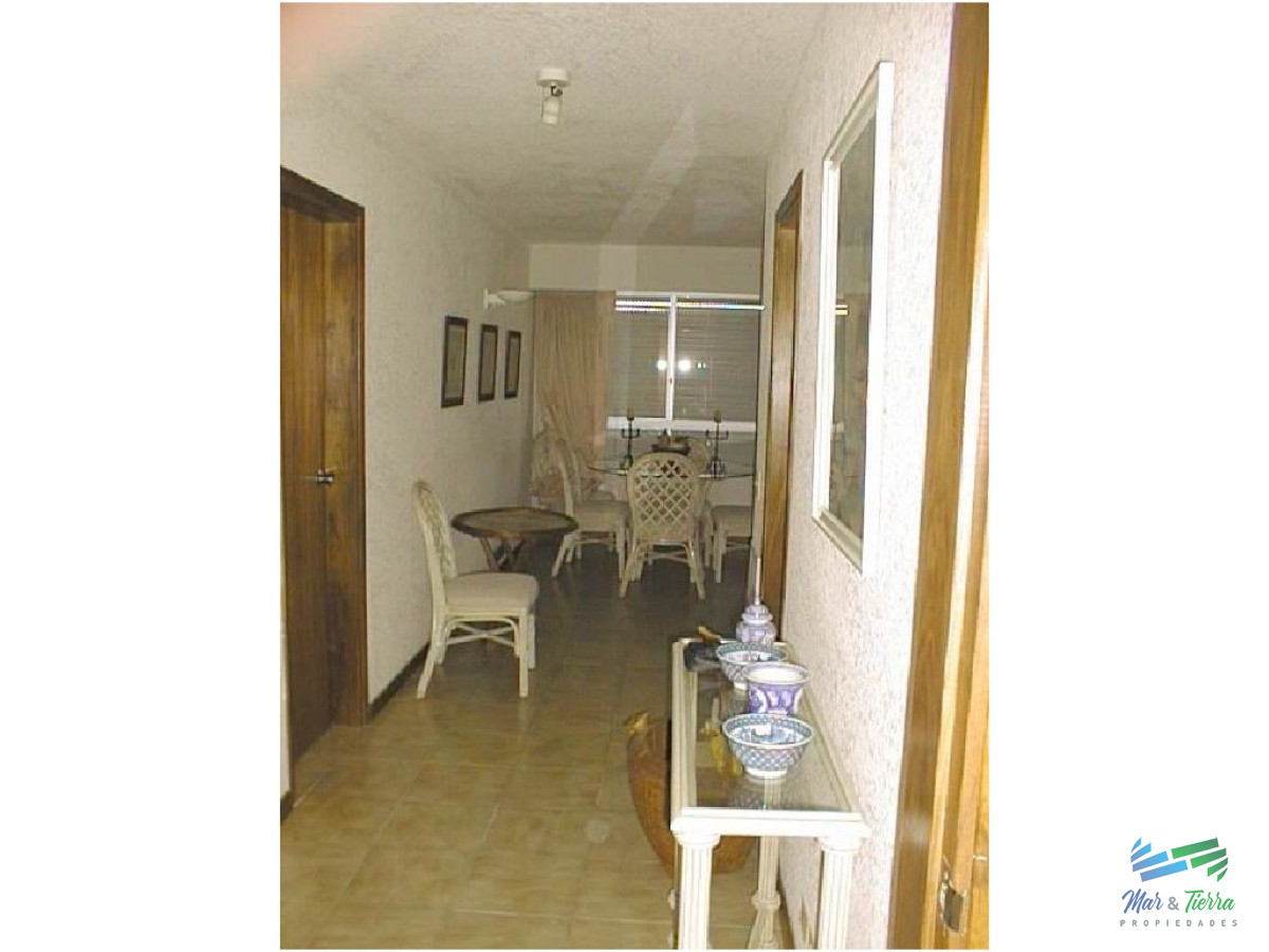 Apartamento ID.62 - Apartamento en piso alto, torre tradicional en Punta del Este (Península)