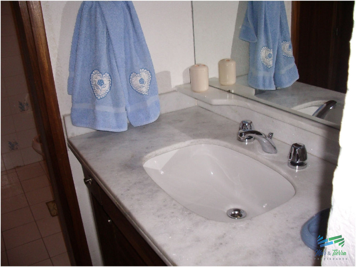 Apartamento ID.62 - Apartamento en piso alto, torre tradicional en Punta del Este (Península)