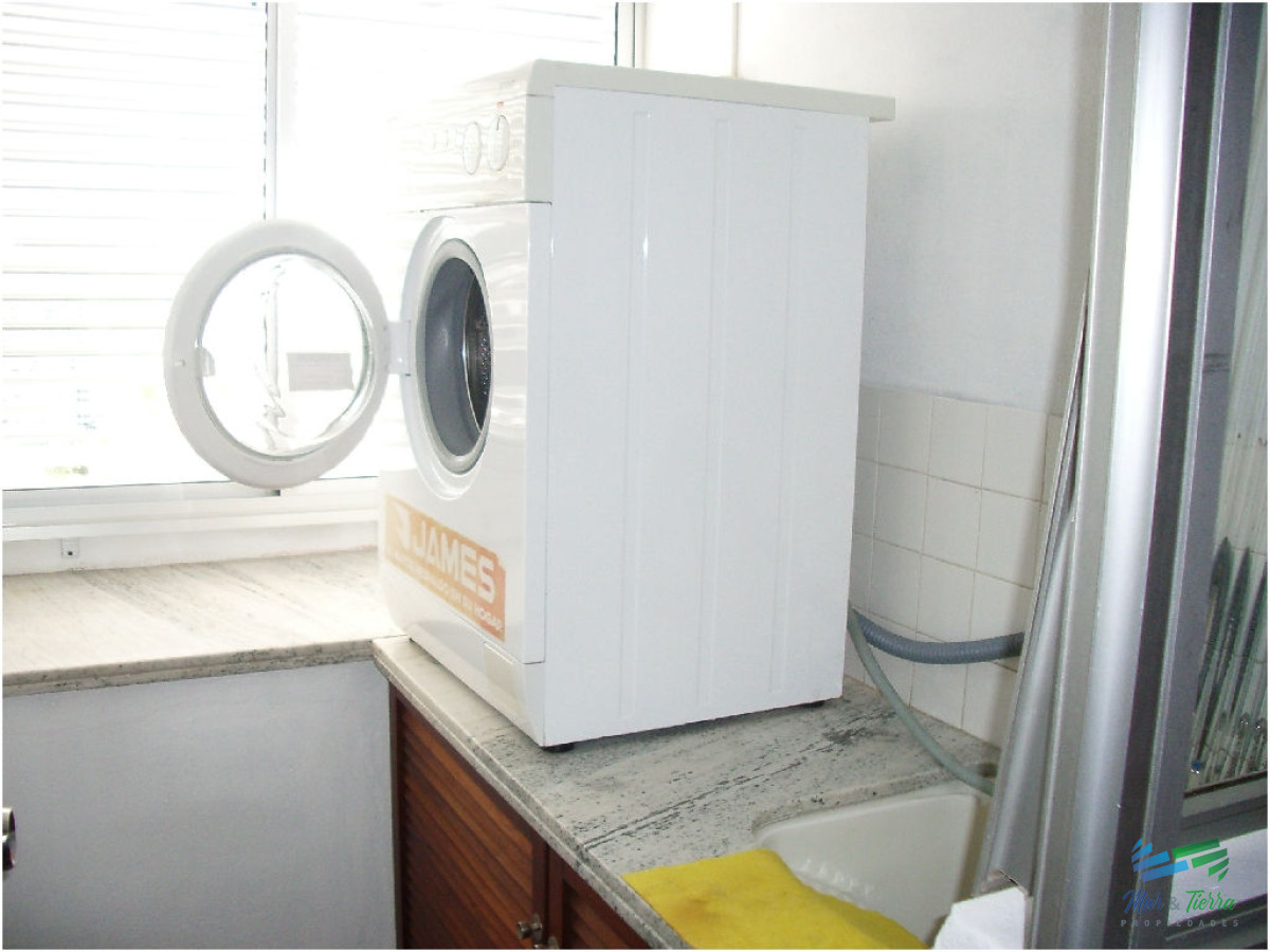 Apartamento ID.62 - Apartamento en piso alto, torre tradicional en Punta del Este (Península)