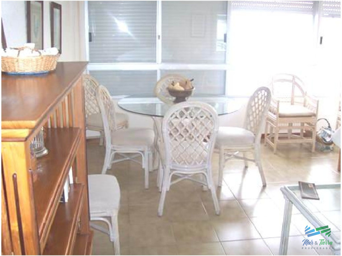 Apartamento ID.62 - Apartamento en piso alto, torre tradicional en Punta del Este (Península)