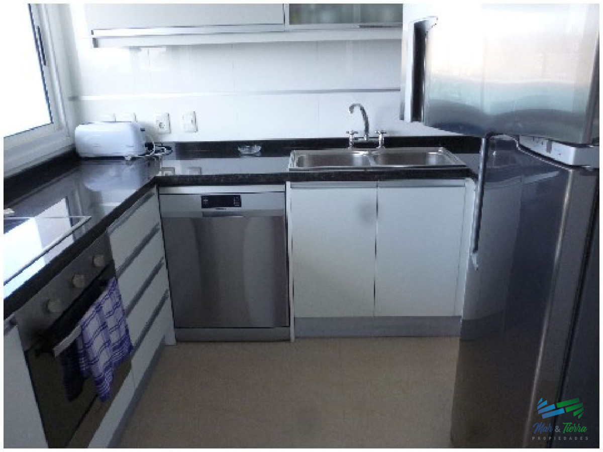 Apartamento ID.634 - Apartamento en alquiler en Punta del Este, zona Conrad.