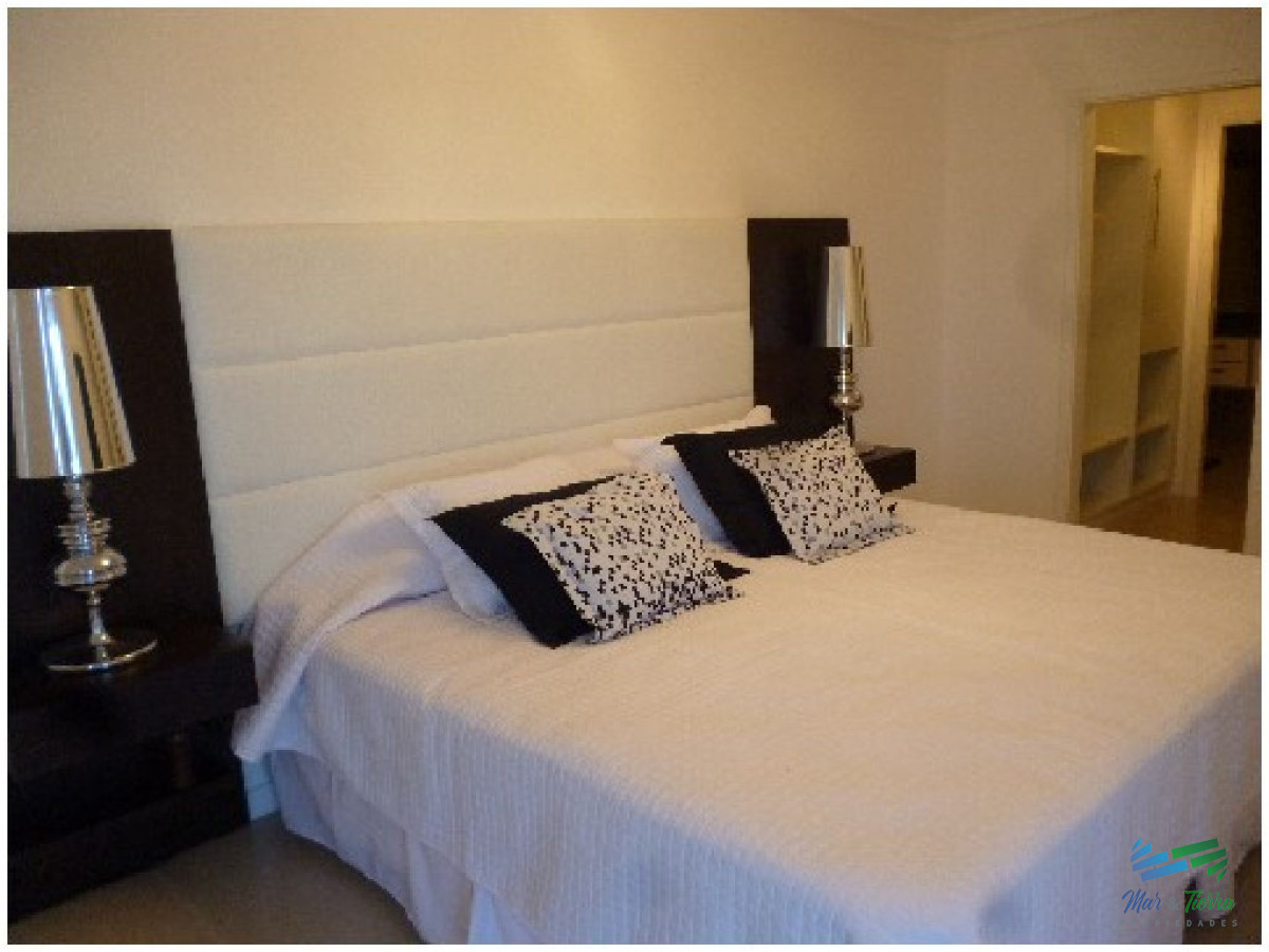 Apartamento ID.634 - Apartamento en alquiler en Punta del Este, zona Conrad.