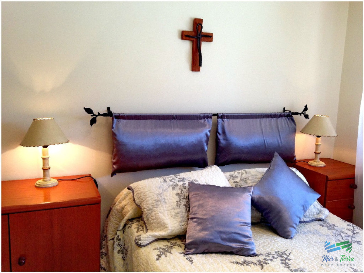 Apartamento ID.638 - Apartamento de 2 dormitorios en alquiler y venta en Peninsula, Punta del Este.