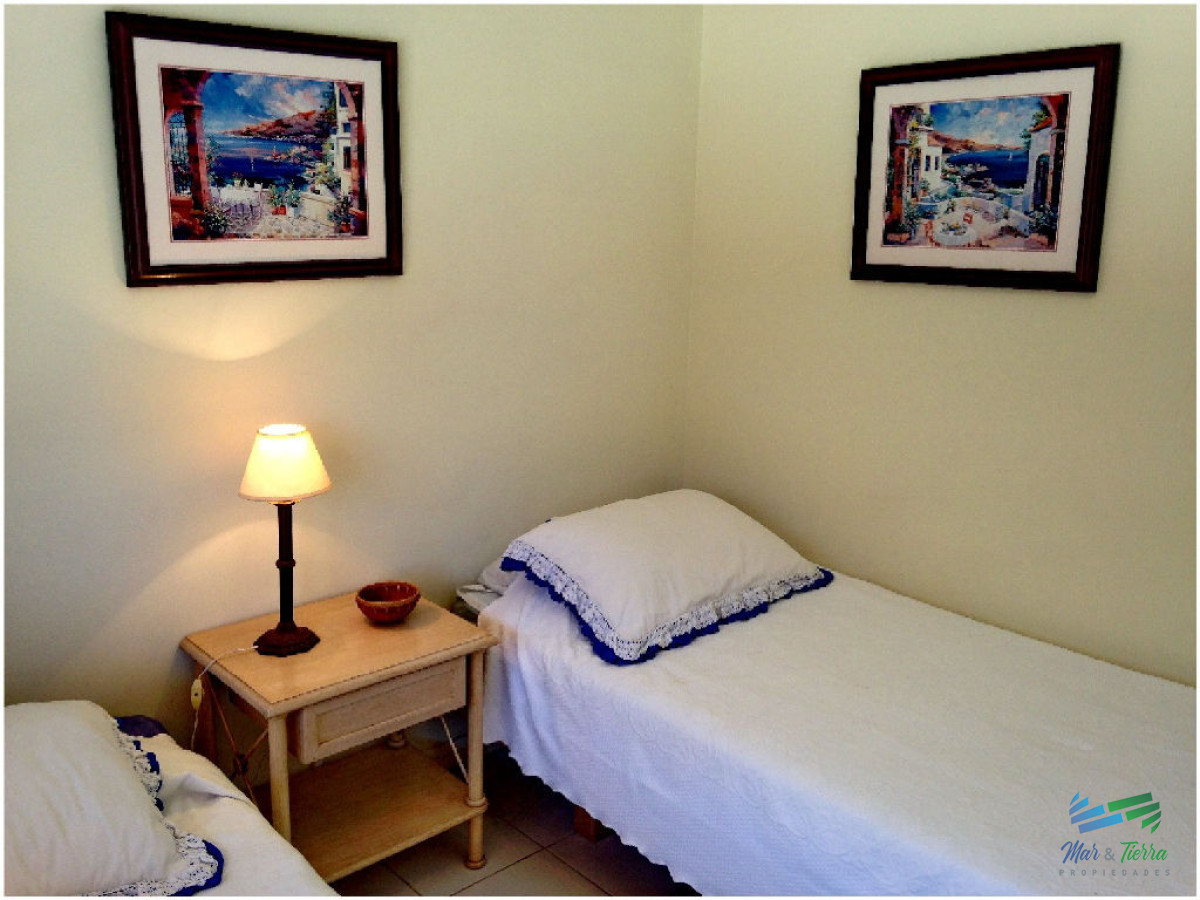 Apartamento ID.638 - Apartamento de 2 dormitorios en alquiler y venta en Peninsula, Punta del Este.