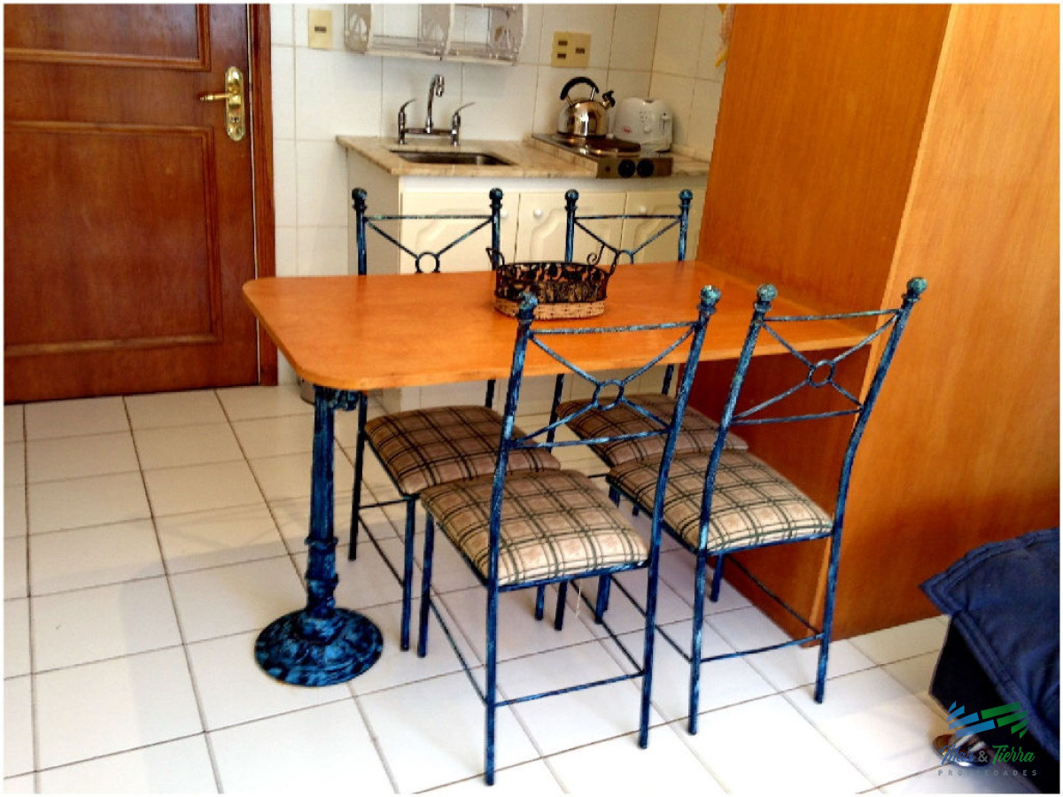 Apartamento ID.638 - Apartamento de 2 dormitorios en alquiler y venta en Peninsula, Punta del Este.