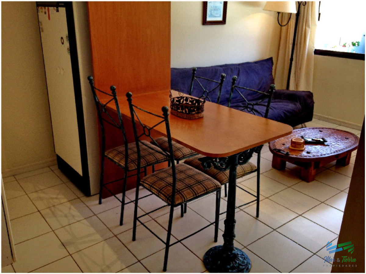 Apartamento ID.638 - Apartamento de 2 dormitorios en alquiler y venta en Peninsula, Punta del Este.