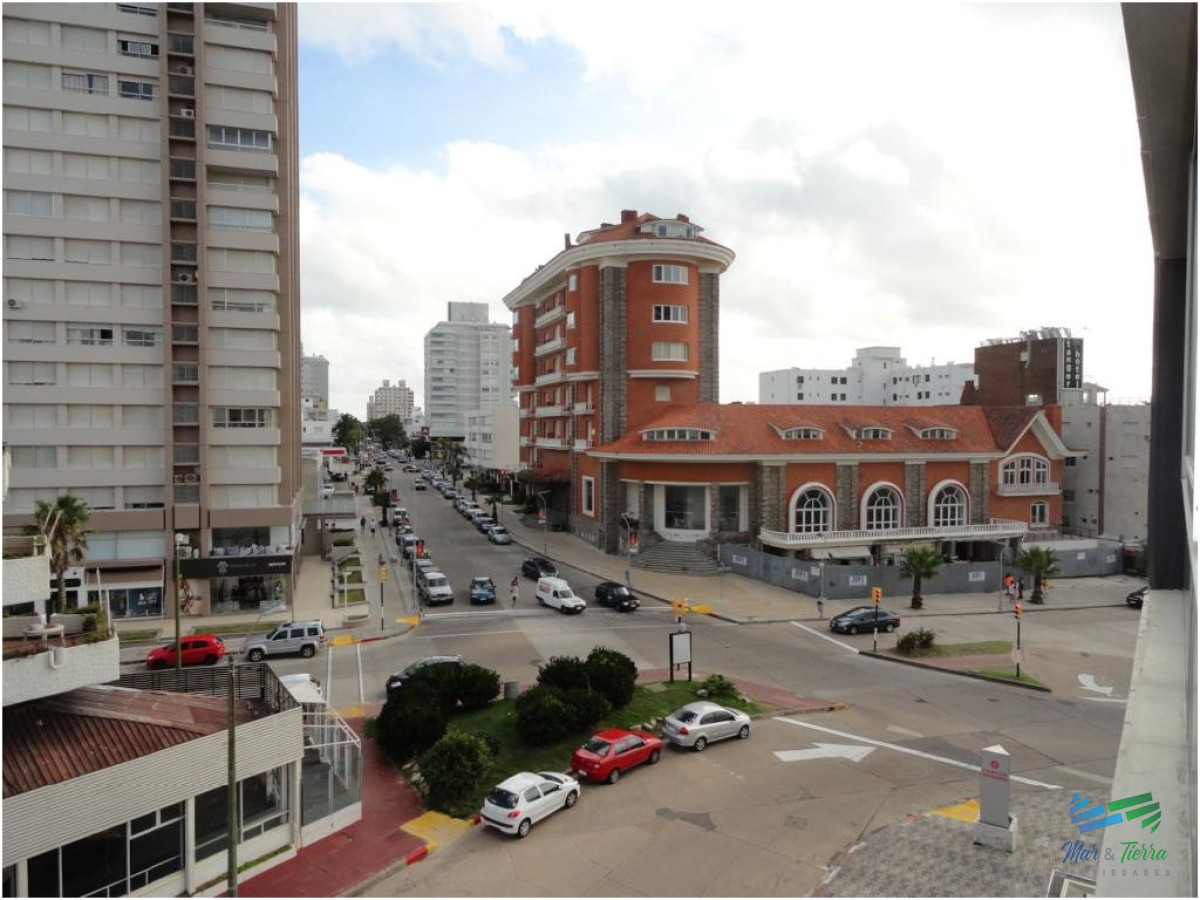 Apartamento ID.698 - Apartamento en Mansa, 3 dormitorios *