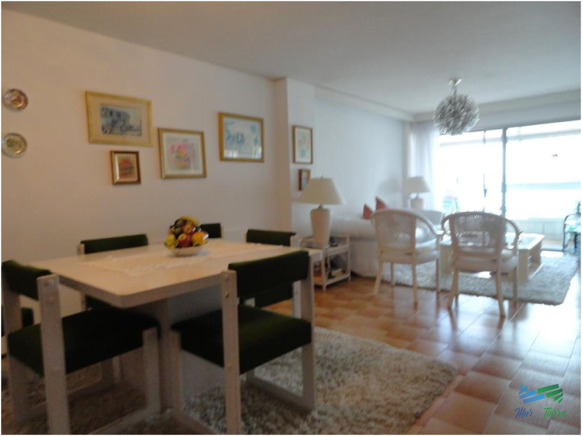 Apartamento ID.698 - Apartamento en Mansa, 3 dormitorios *