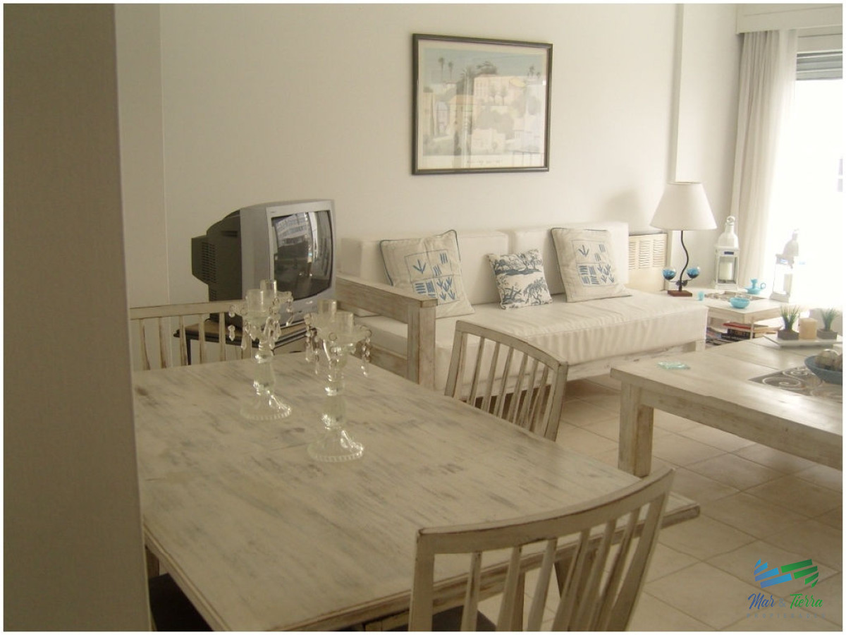 Apartamento ID.740 - Apartamento en Peninsula, 2 dormitorios *