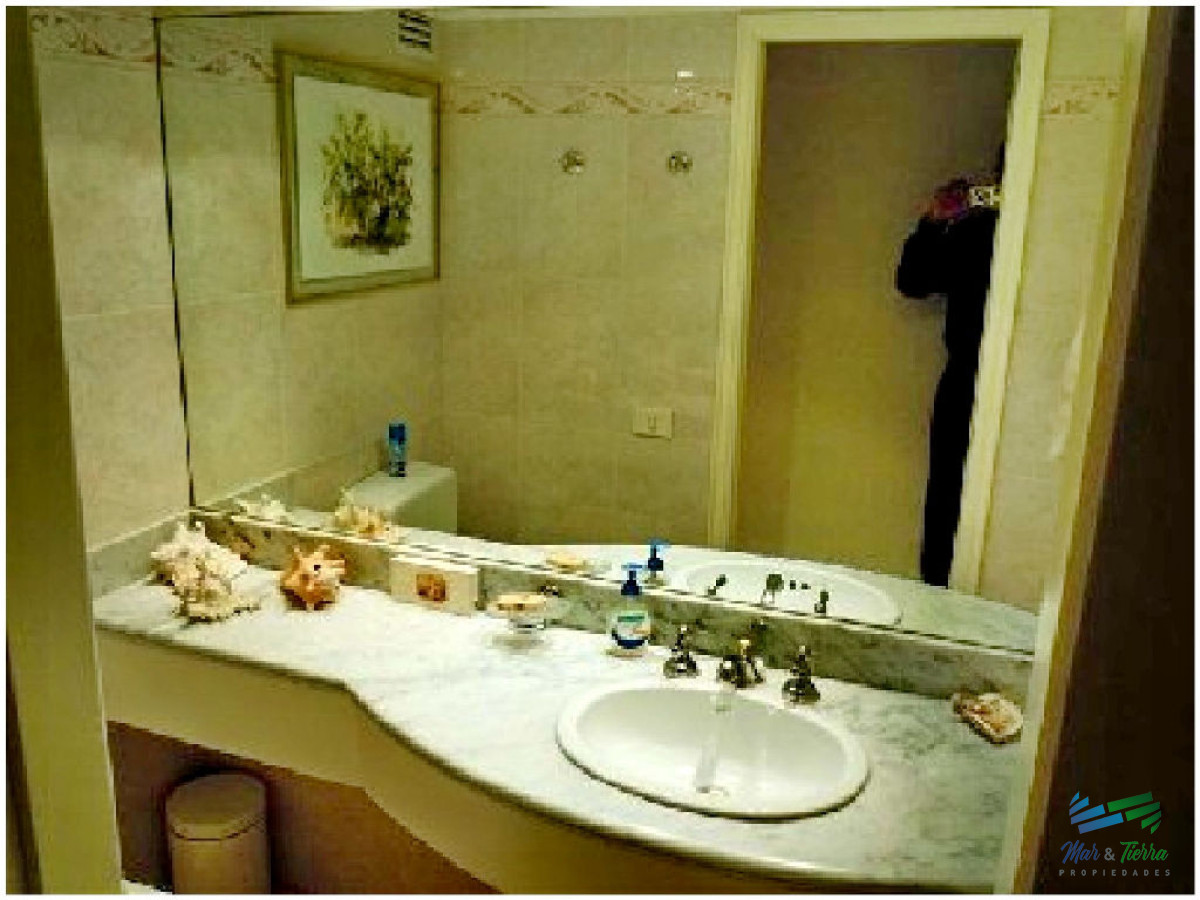 Apartamento ID.77 - EXCELENTE APTO CON VISTA DIRECTA AL MAR!! MANSA, PUNTA DEL ESTE 