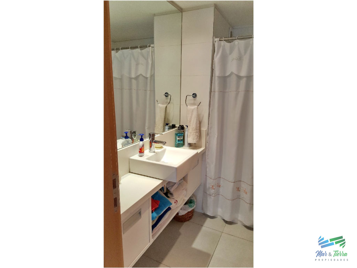Apartamento ID.781 - En venta.... Apartamento 1 dormitorio en Av. Roosevelt, Punta del Este