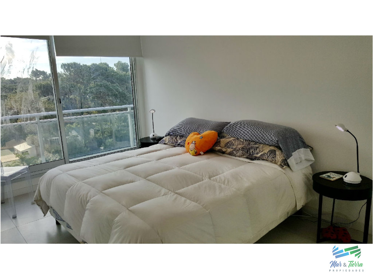 Apartamento ID.781 - En venta.... Apartamento 1 dormitorio en Av. Roosevelt, Punta del Este