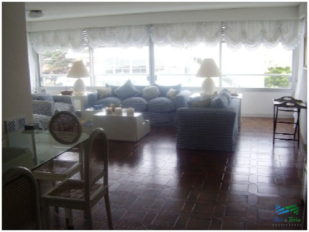 Apartamento ID.803 - Apartamento en Brava, 3 dormitorios *