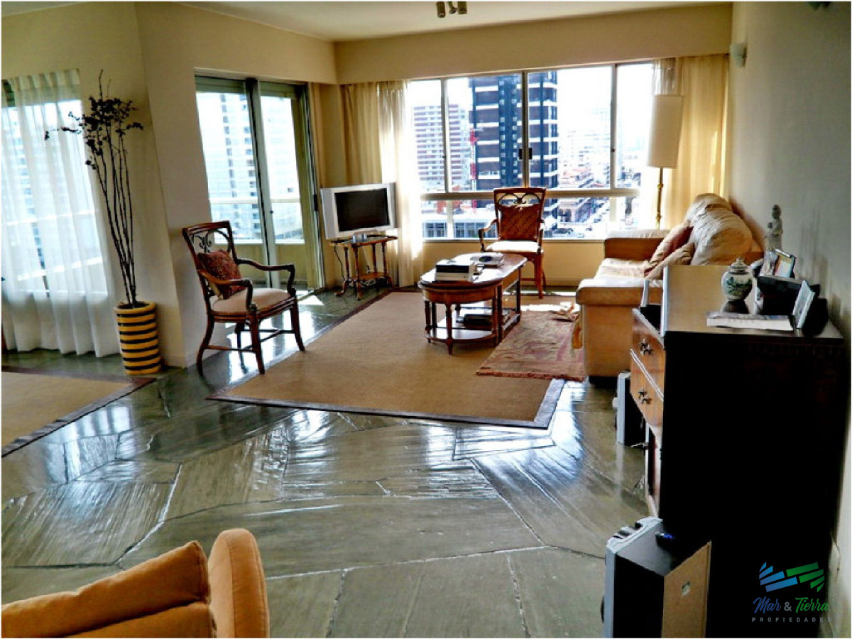 Apartamento ID.84 - Apartamento en Peninsula, 3 dormitorios *