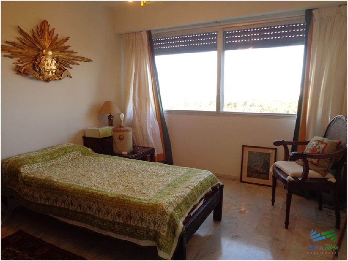Apartamento ID.857 - Apartamento en Roosevelt, 3 dormitorios *