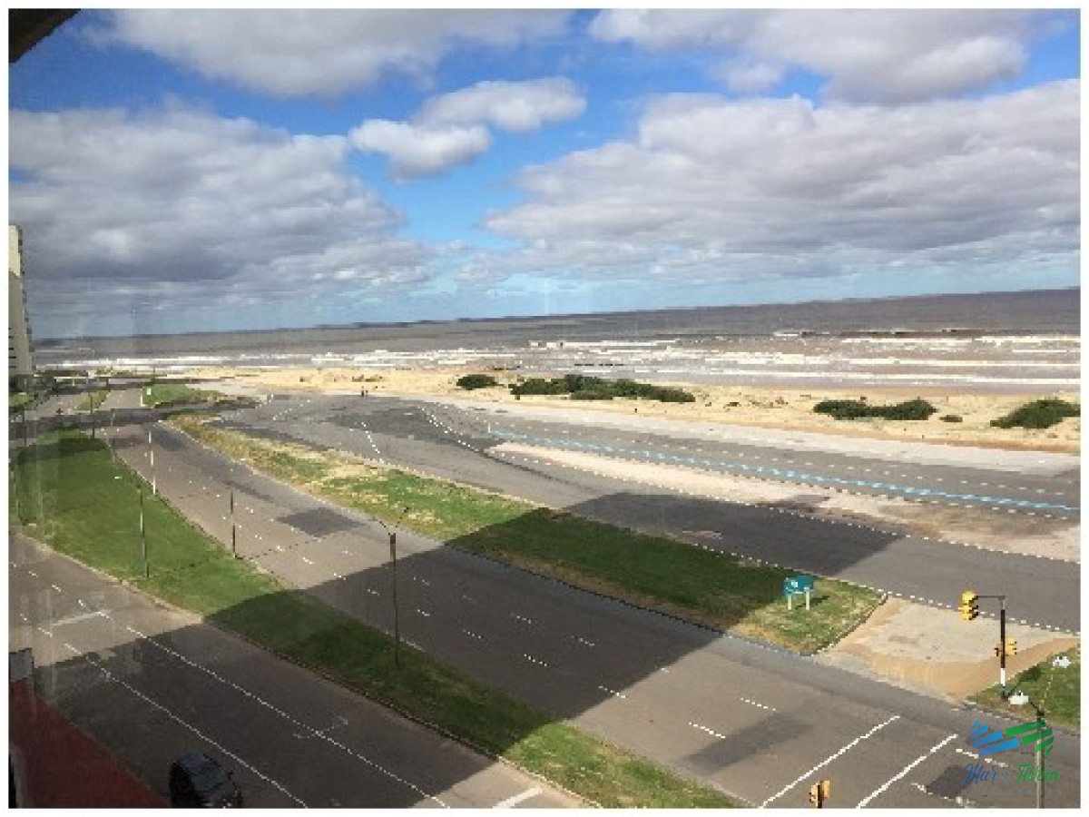 Apartamento ID.861 - Apartamento en venta sobre Rbla., muy linda vista! Brava, Punta del Este 