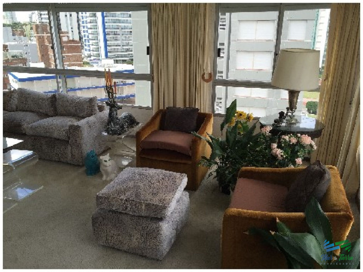 Apartamento ID.861 - Apartamento en venta sobre Rbla., muy linda vista! Brava, Punta del Este 