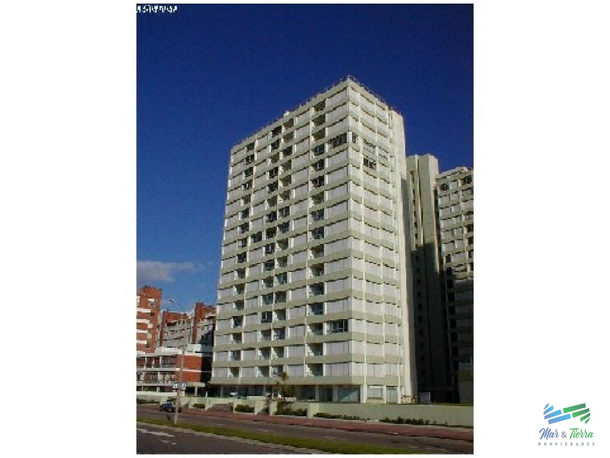 Apartamento ID.861 - Apartamento en venta sobre Rbla., muy linda vista! Brava, Punta del Este 